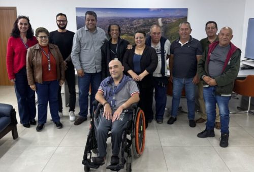 foto-prefeito-dia-do-servidor-publico-28-10-2025