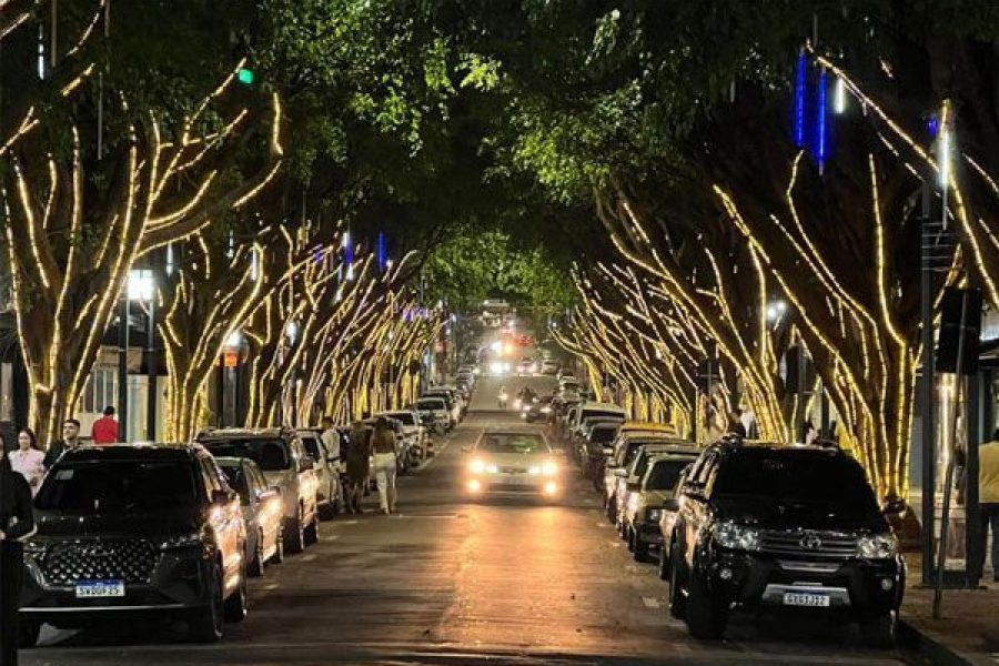 foto-prefeitura-abre-chamada-publica-para-patrocinio-do-natal-pocos-de-luz-2026-11-08-26