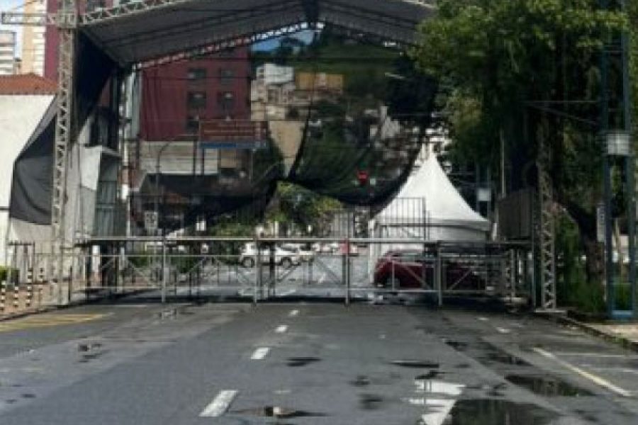 foto-transito-carnaval-10-02-2026