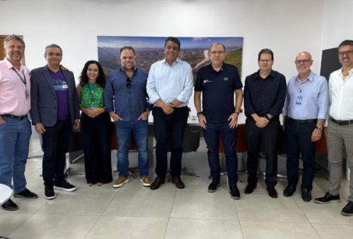 foto-prefeitura-se-reune-com-liderancas-do-sebrae-minas-para-ampliar-parcerias-30-09-25