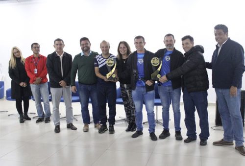 foto-premiacao-da-45a-olimtra-consagra-campeoes-e-reforca-a-valorizacao-pelo-esporte-05-06-25