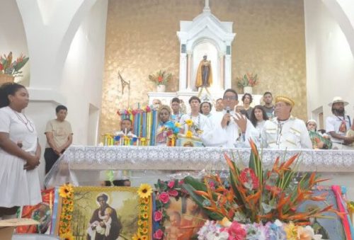 foto-programacao-cultural-da-festa-de-sao-benedito-tem-inicio-com-a-abertura-da-capela-de-santa-cruz-e-subida-dos-mastros-04-05-26