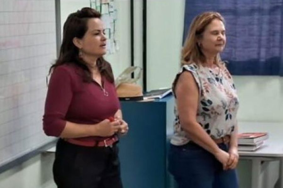 foto-projeto-de-escritor-e-de-louco-cada-um-tem-um-pouco-promove-oficinas-literarias-gratuitas-para-adolescentes-08-04-26