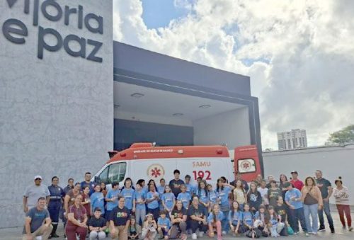 foto-samuzinho-leva-orientacoes-de-primeiros-socorros-a-criancas-de-comunidade-evangelica-21-10-26