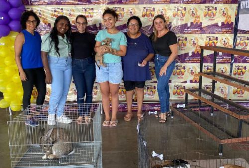 foto-segunda-edicao-do-evento-de-adocao-da-mart-minas-realiza-401-adocoes-de-pets-14-05-25