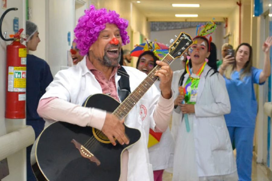 foto-semana-da-crianca-na-pediatria-da-santa-casa-teve-programacao-especial-e-cheia-de-alegria-14-10-25