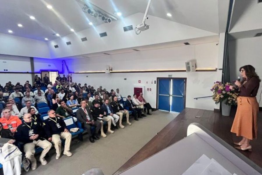 foto-seminario-seguranca-publica-em-movimento-reune-autoridades-e-especialistas-16-04-26