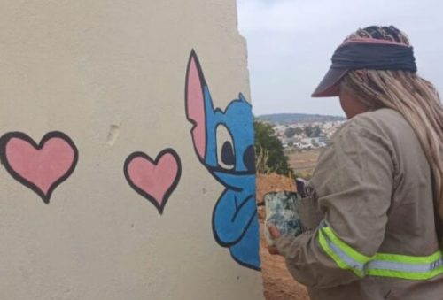 foto-servidoras-transformam-espacos-publicos-com-arte-e-sensibilidade-16-10-25