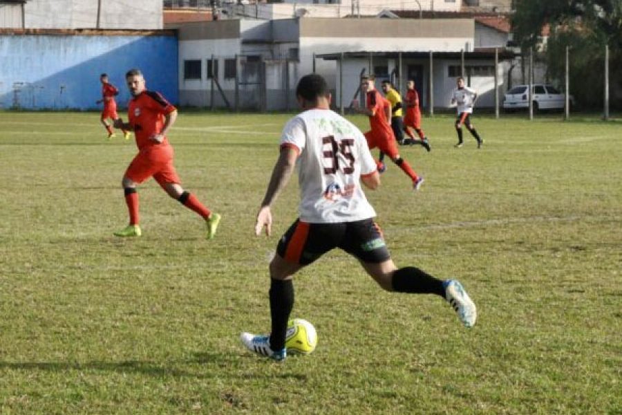 foto-supercopa-de-futebol-amador-agita-o-ronaldao-27-02-26