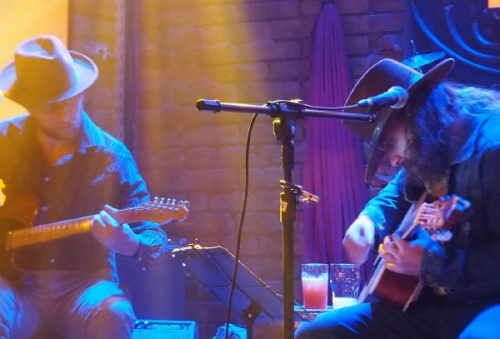 foto-tabaco-feriado-11-12-2025