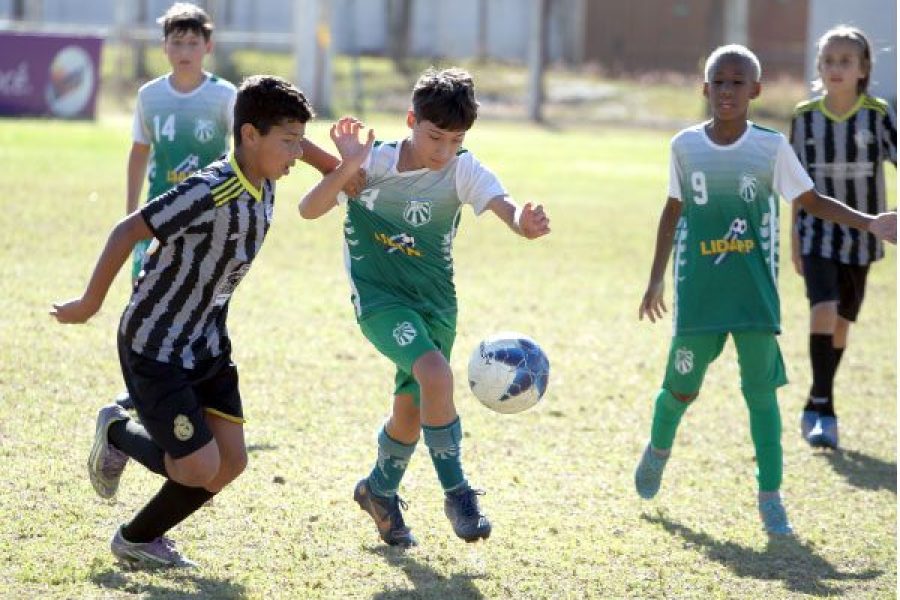 foto-taca-utebol-base-04-08-2026