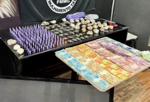 foto-tatico-movel-prende-suspeito-de-trafico-e-apreende-mais-de-2-quilos-de-crack-na-zona-sul-de-pocos-de-caldas-08-10-26