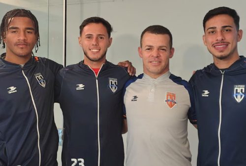 foto-tecnico-marcelo-albino-valoriza-talentos-de-pocos-e-oportuniza-trio-no-coimbra-19-07-25