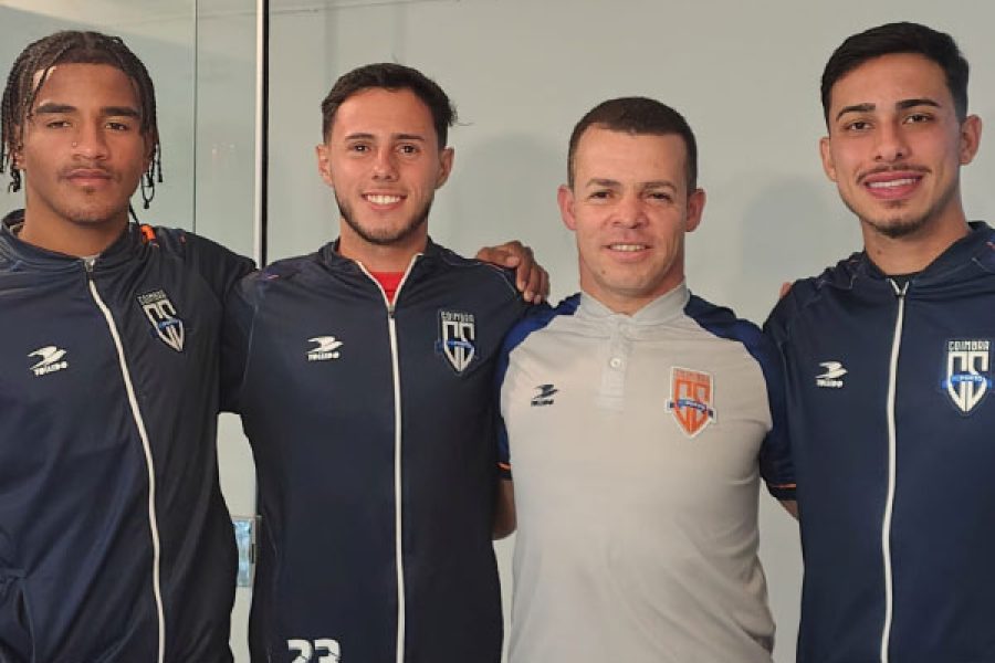 foto-tecnico-marcelo-albino-valoriza-talentos-de-pocos-e-oportuniza-trio-no-coimbra-19-07-25