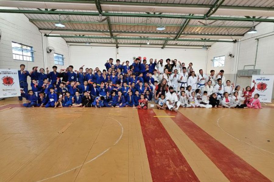 foto-treino-de-pascoa-no-clube-de-judo-pocos-de-caldas-reune-mais-de-110-atletas-em-manha-de-festa-e-integracao-07-04-26