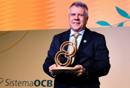 foto-unimed-premio-somoscoop-11-12-2025