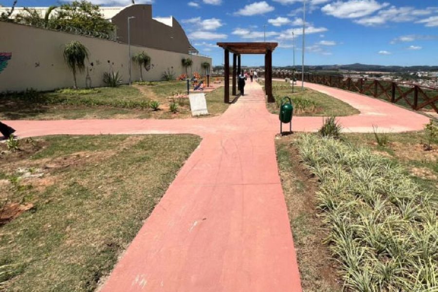 foto-zona-sul-de-pocos-de-caldas-ganha-mirante-nesta-sexta-feira-14-11-25