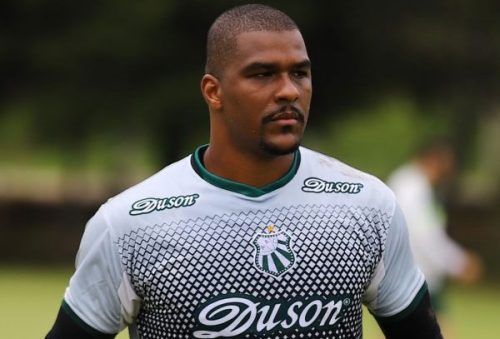 goleiro_24