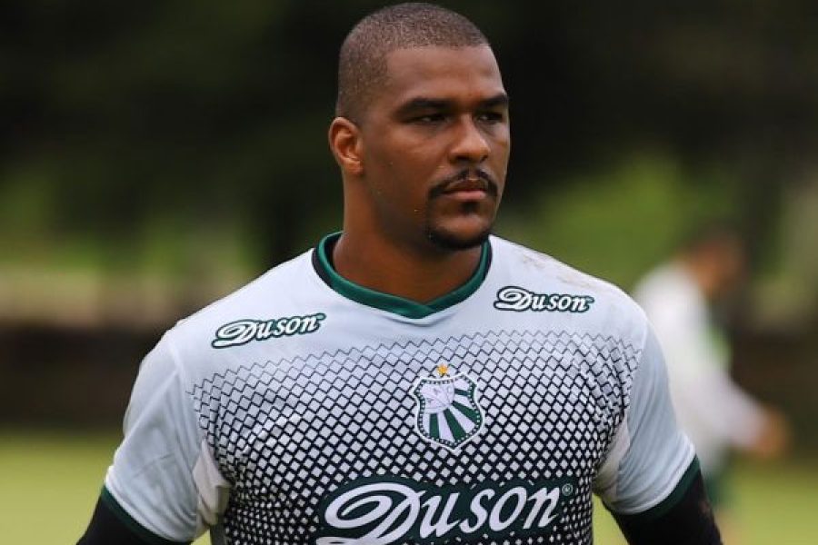goleiro_24