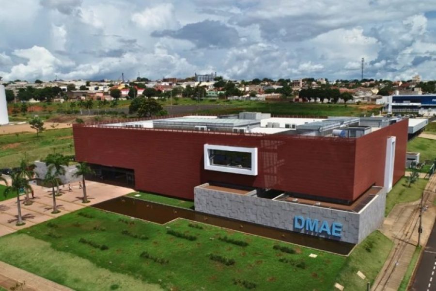 foto-licitação-demae-08-10-2025