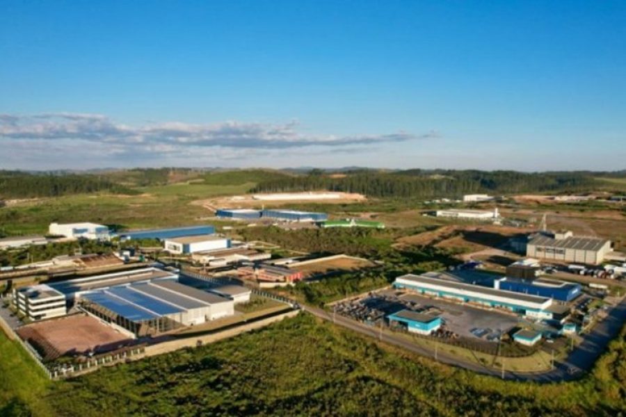 foto-investimentos-pocos-14-11-2025