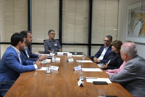 Farmacêutica anuncia investimento de 765 milhões