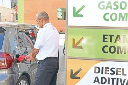 Vendas de combustíveis caem em Minas 