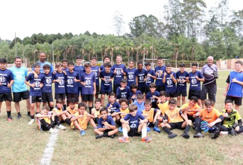 meninos_24
