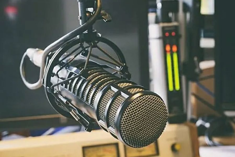 radio_18