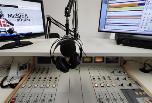 radio_23