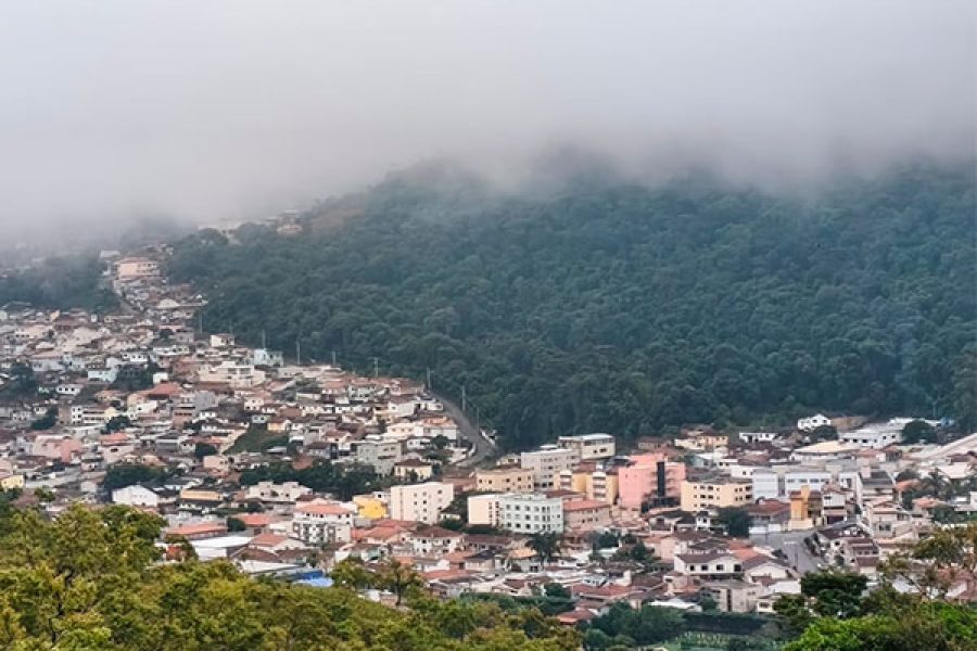 foto-tempo-em-pocos-de-caldas-17-11-2025