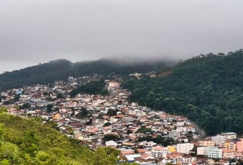 foto-tempo-em-pocos-de-caldas-02-04-2026