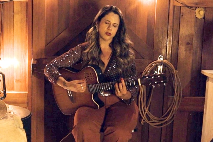 foto-cantora-thayla-clip-21-11-2025